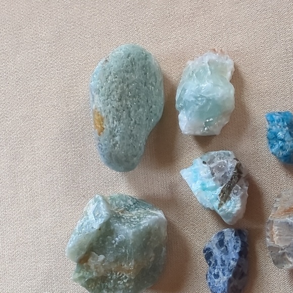 Collection of Blue Crystals - Picture 3 of 5